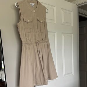 Nine West Cream Tan Sleeveless Polo Collar Mini Dress